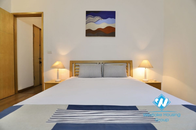 Quiet apartment for rent in Linh Lang st, Ba Dinh area.